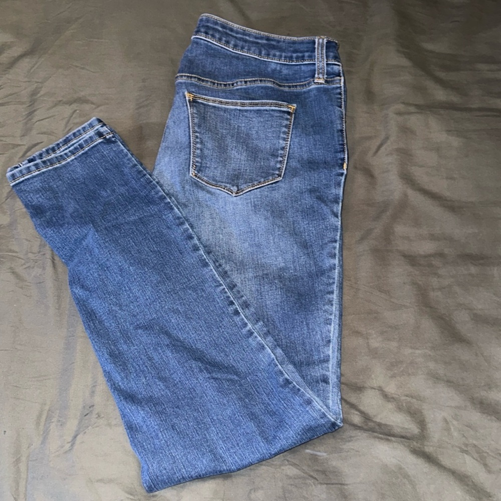 Universal thread skinny jeans